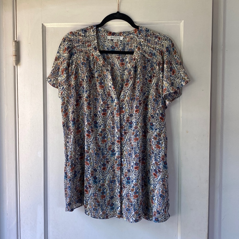 Rose+Olive Floral Print Button Up Blouse